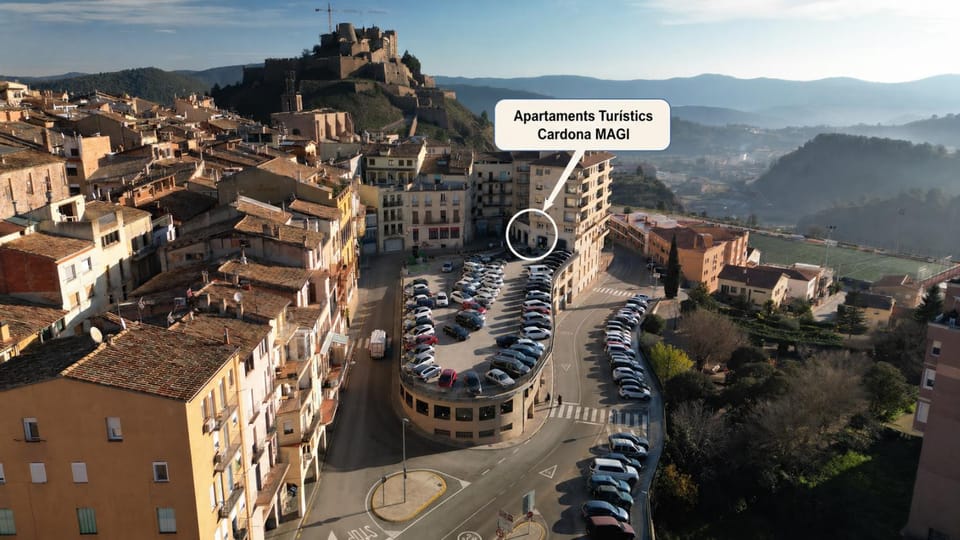 Property building, Bird's eye view, Location, Parking