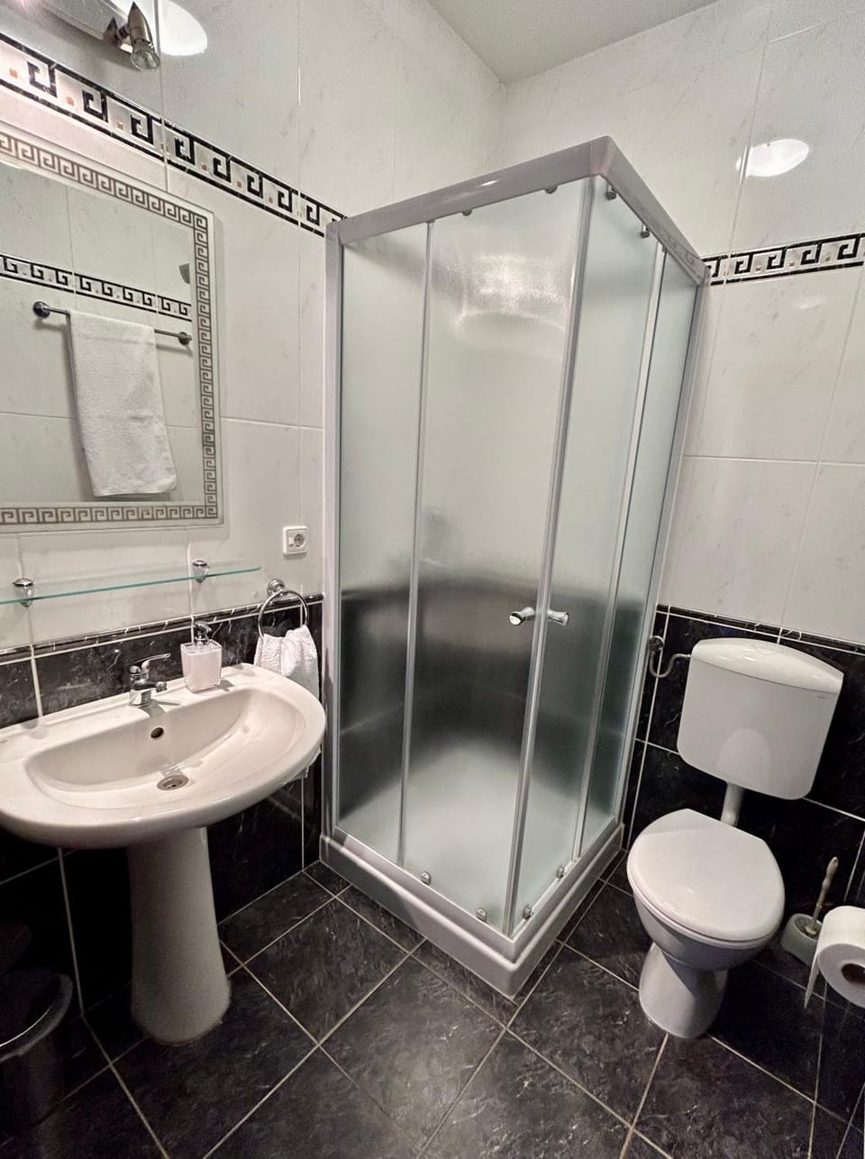 Shower, Bathroom