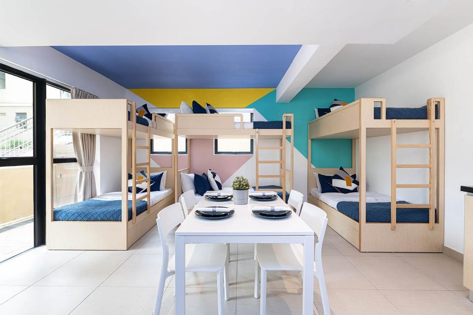 bunk bed