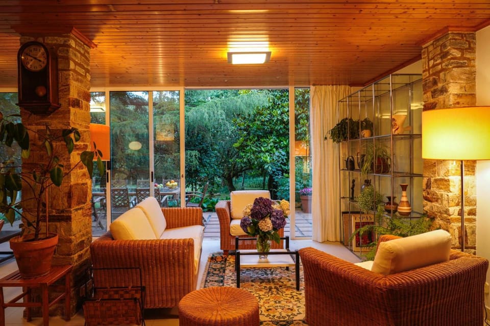 TV and multimedia, Balcony/Terrace, Living room, Seating area, On site