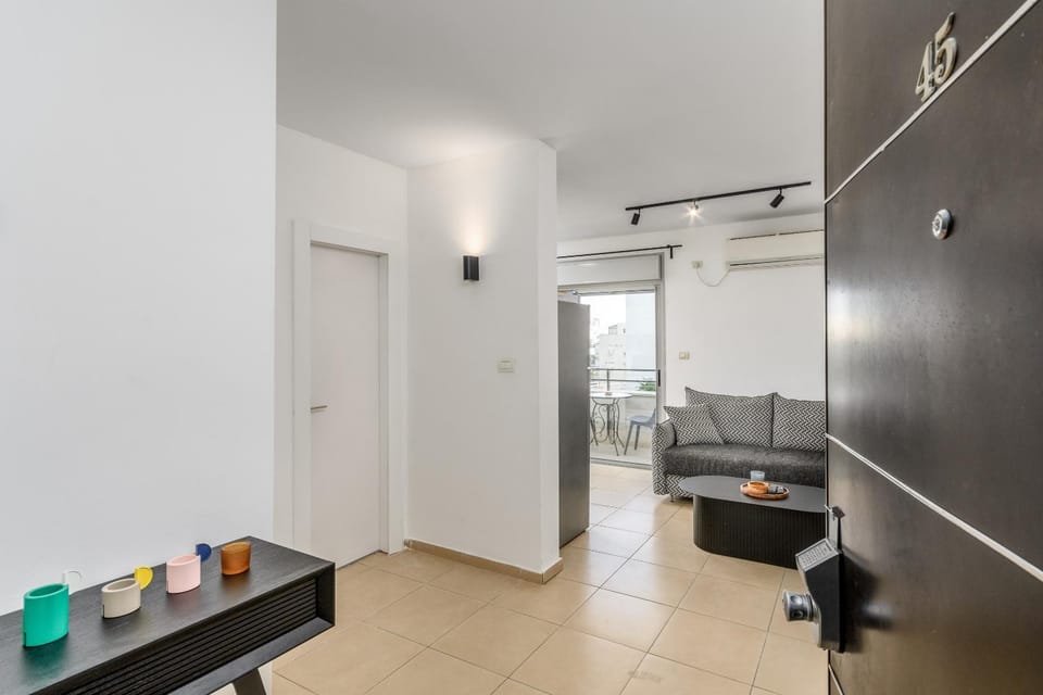 Bograshov Area - Cosy Apart' Hotel close to the beach Apartment in Tel Aviv-Yafo