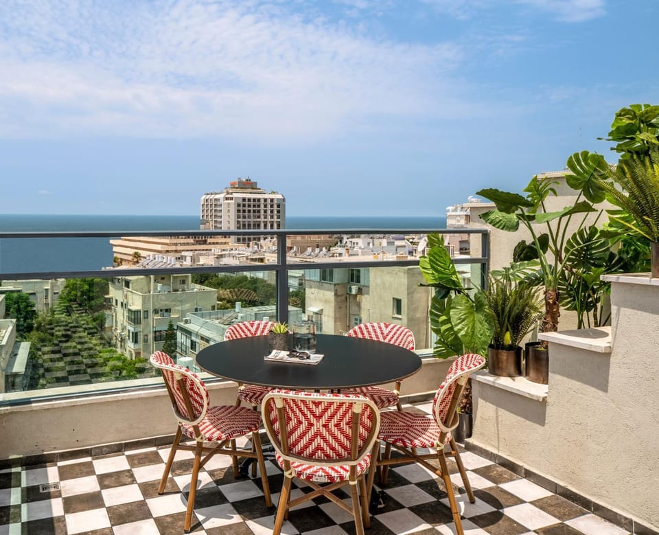 Property building, Patio, Day, Natural landscape, View (from property/room), Balcony/Terrace, Living room, Seating area, Dining area, Sea view