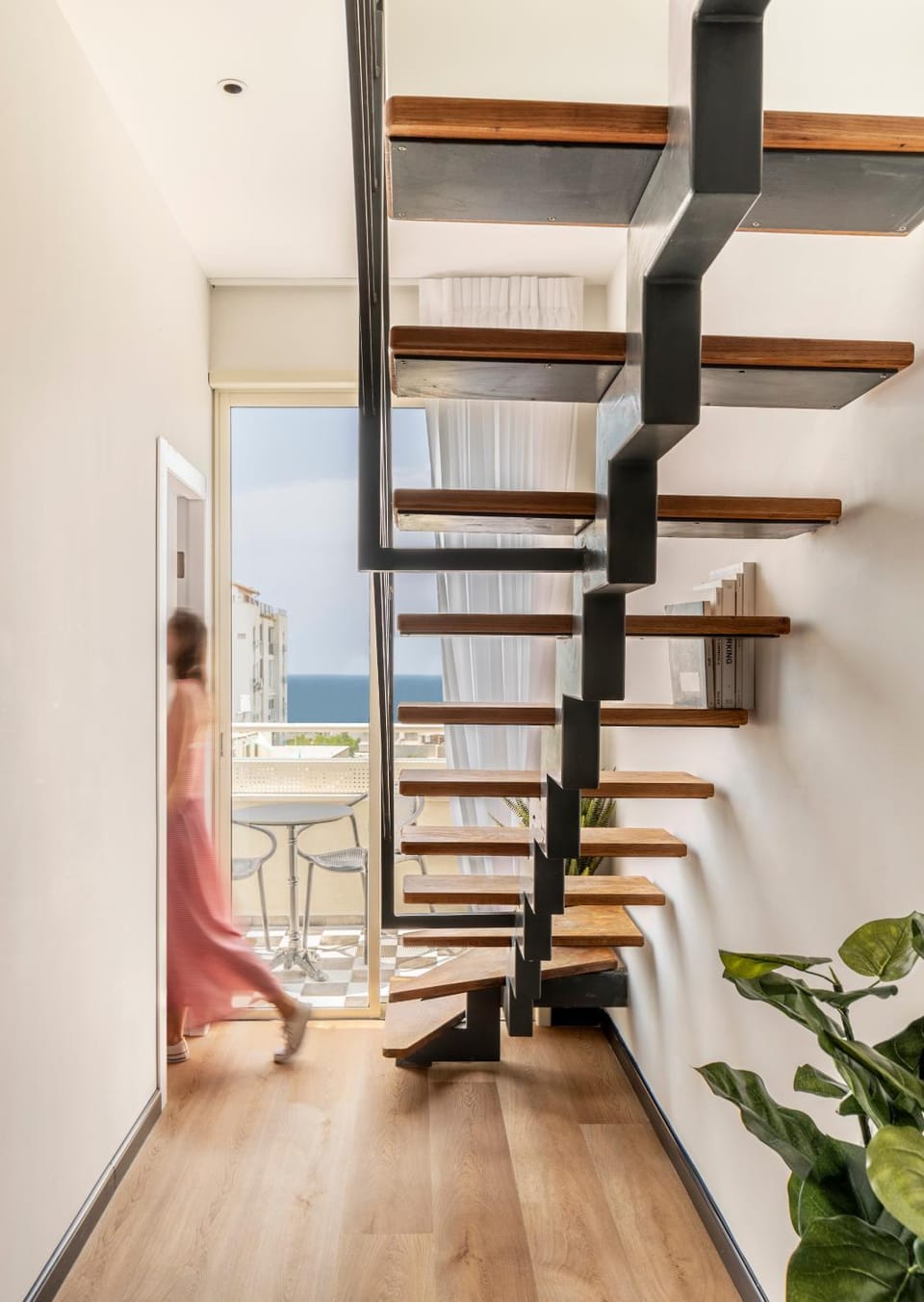 Natural landscape, View (from property/room), Balcony/Terrace, Living room, Seating area, Sea view