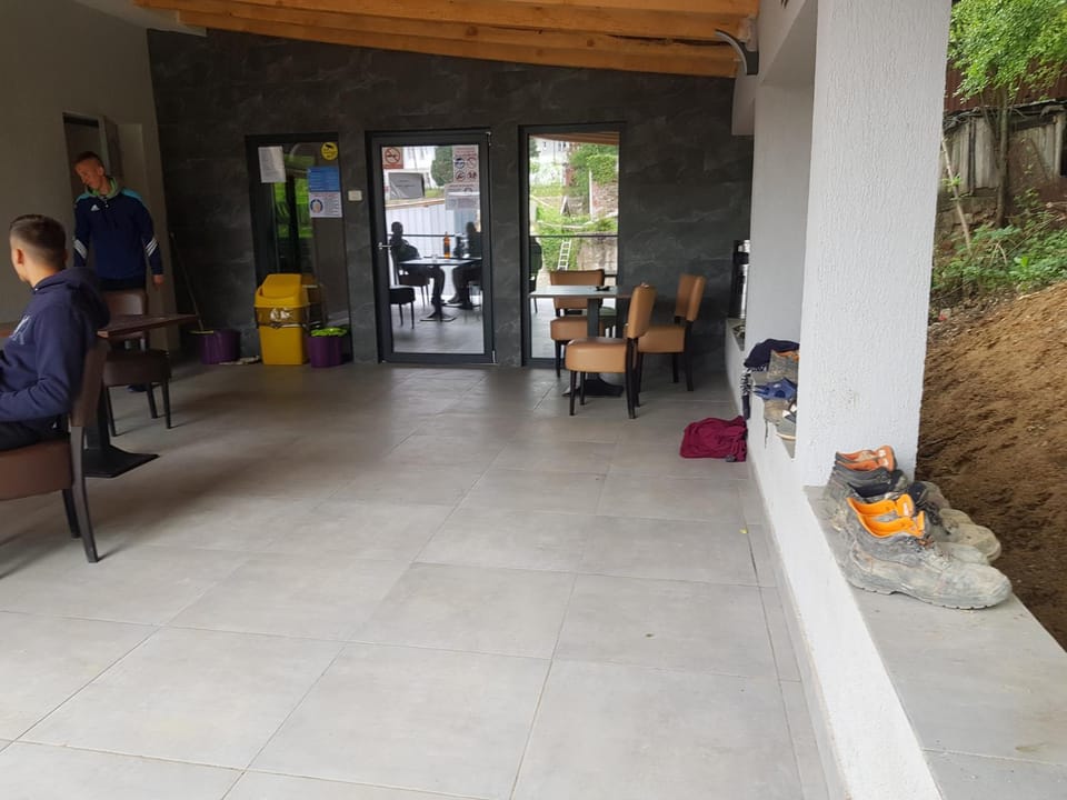 Seating area
