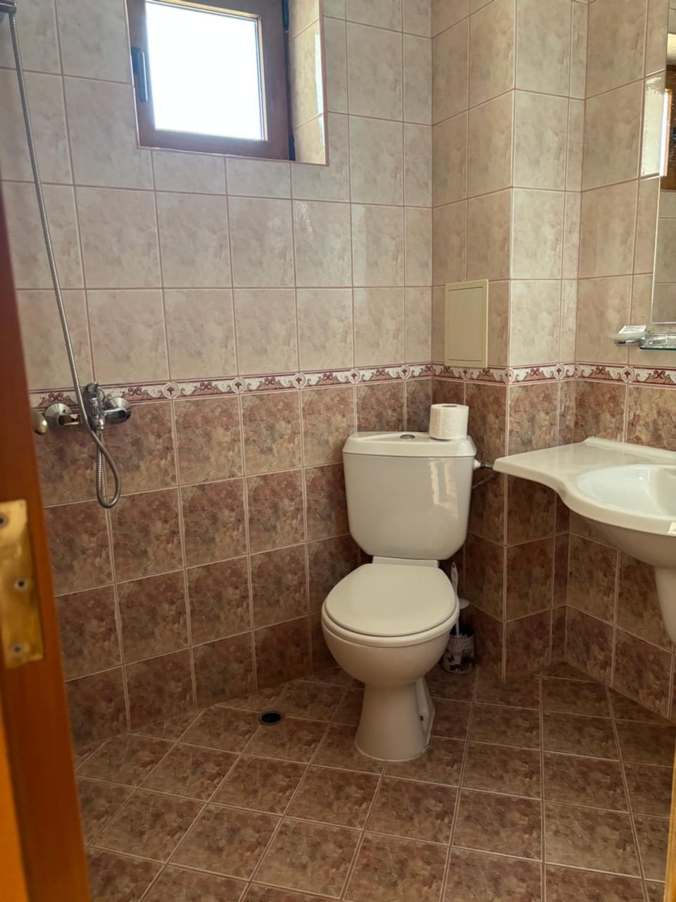 Relax Guest House Hostel in Burgas