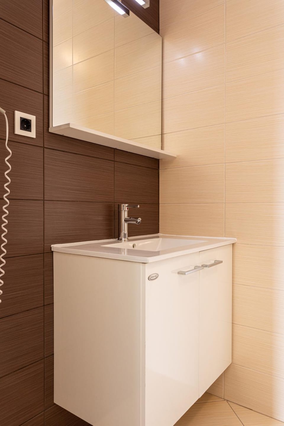 Domagoj D&D, Baška Apartment in Lika-Senj County