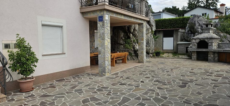 Heart of stone Apartment in Primorje-Gorski Kotar County