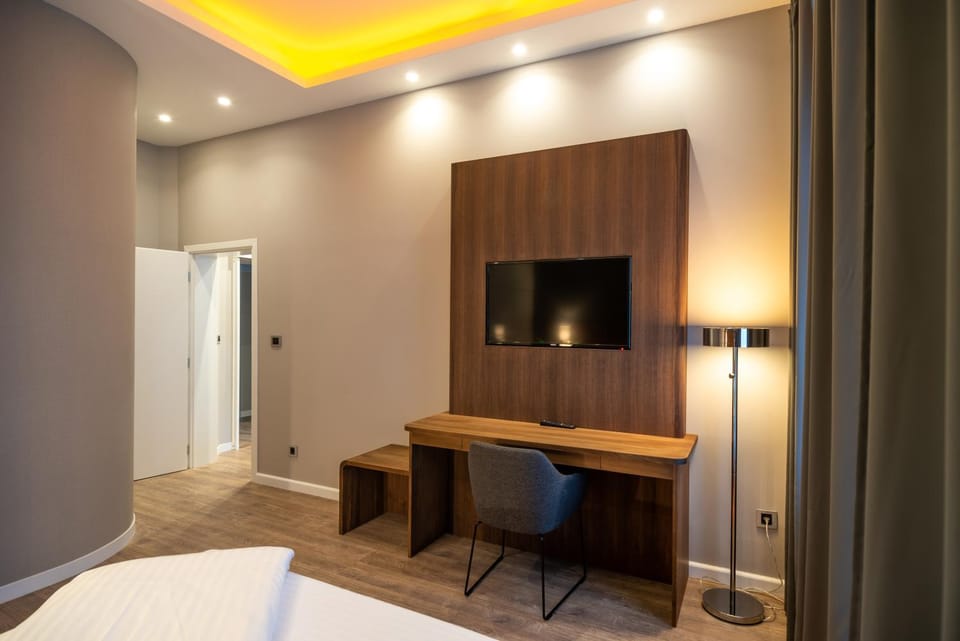 TV and multimedia, Seating area