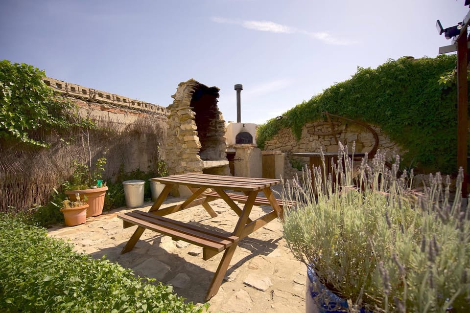 Off site, BBQ facilities, View (from property/room)
