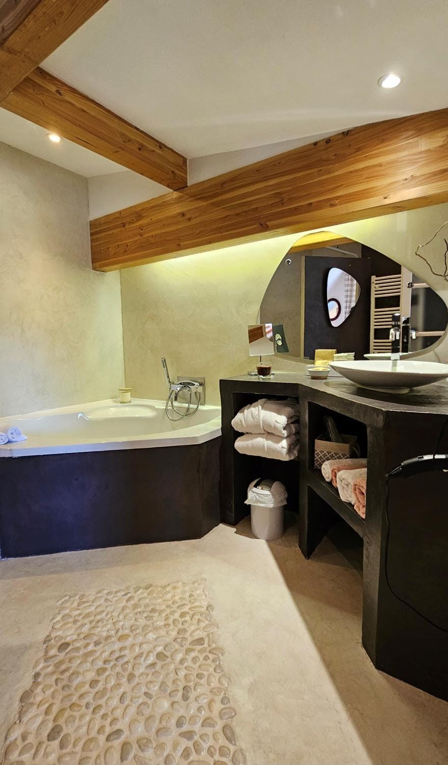 Bathroom, Bath