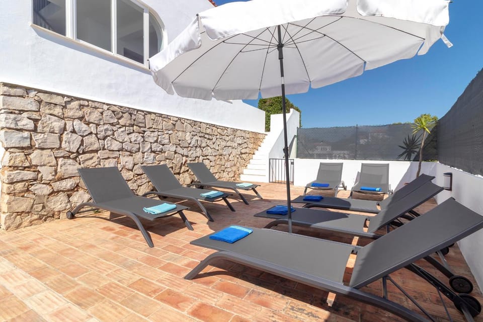 Villa James Heart of Village Ocean Views Pool Villa in Carvoeiro