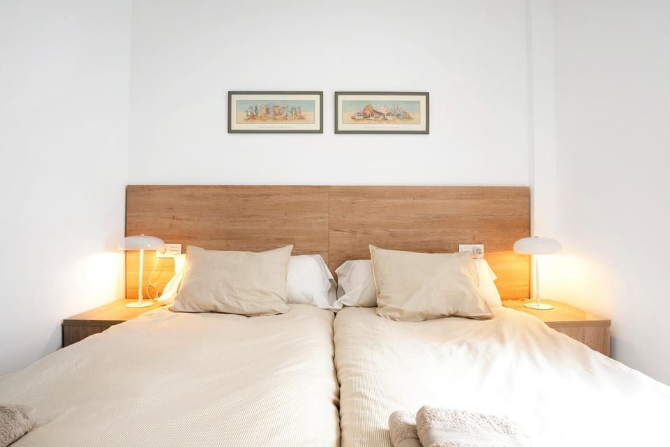 Living room, Bedroom