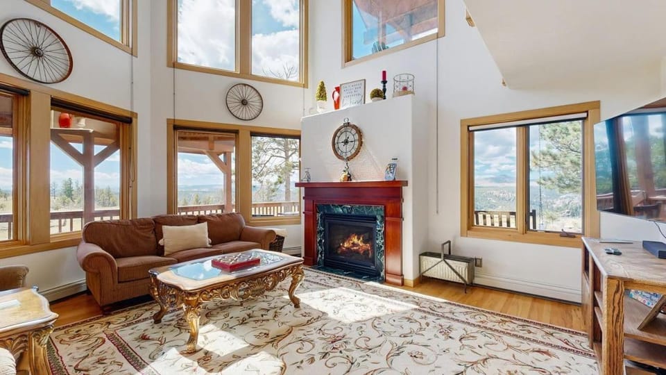 Skyline Ridge House in Colorado