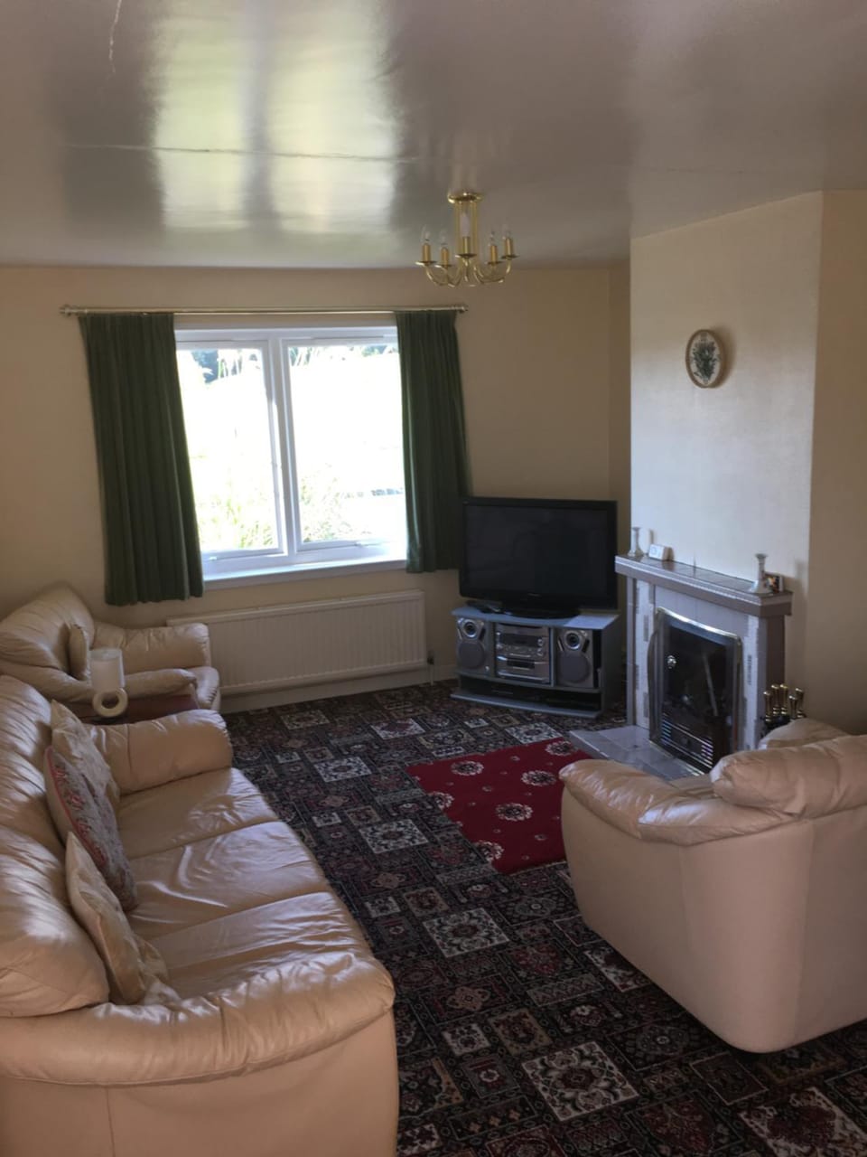 Lavender Cottage with Parking and Beautiful Views Summer Special House in Scotland
