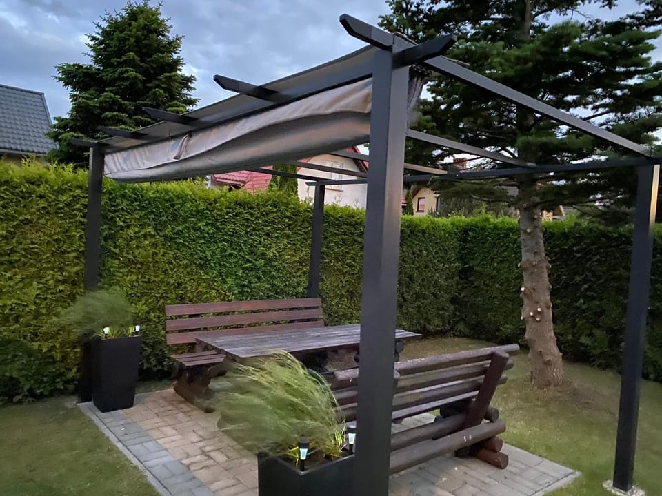 Apartamenty Jarzębinowa 17 Bed and Breakfast in Pomeranian Voivodeship