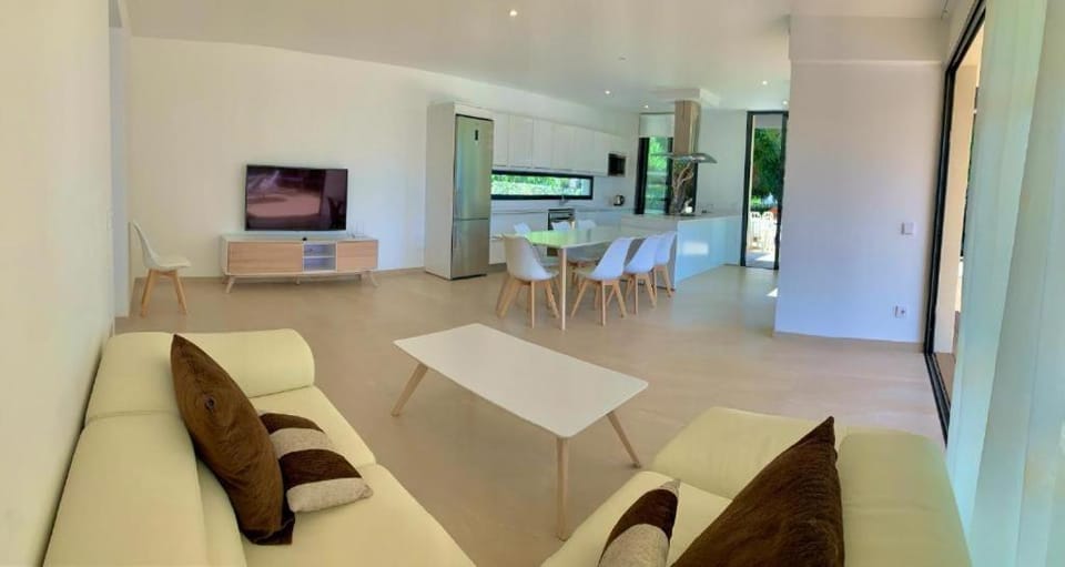 Villa SONIA Villa in Cala en Blanes