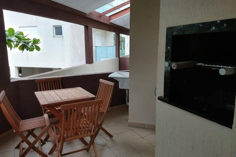 Residencial Melfi 3 - Apto 04 - Lateral Apartment in Bombinhas