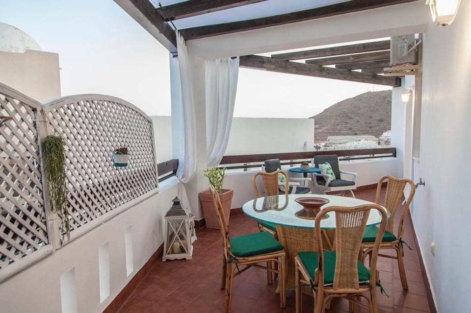 Balcony/Terrace, Dining area