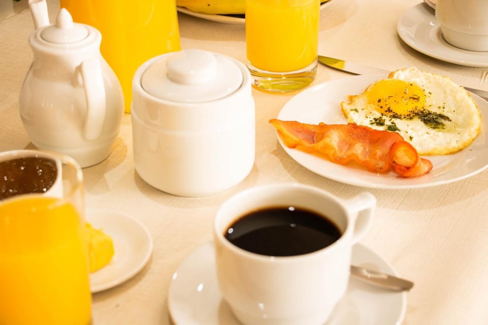 Food, Breakfast, Continental breakfast, American breakfast