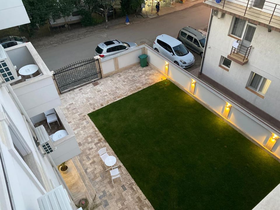 Property building, Garden view