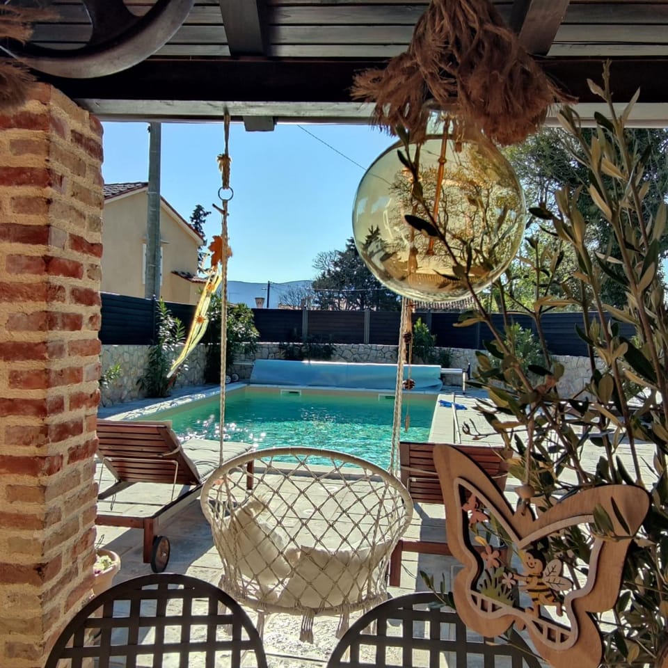 Holiday House Ursa with heated pool Country House in Primorje-Gorski Kotar County