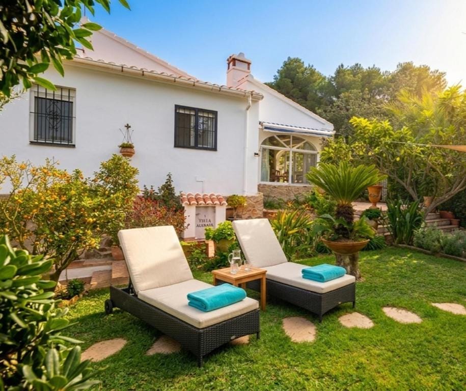 Garden, Garden view, sunbed