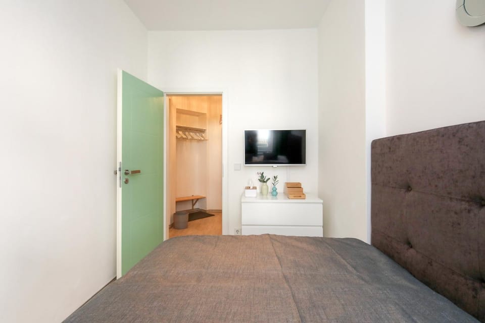 4 Personen Altbau nahe Kurfürstendamm - Macbeth Apartment in Berlin
