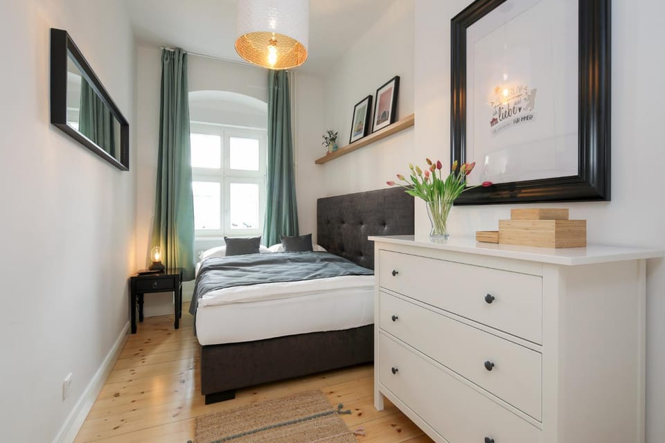 4 Personen Altbau Apartment nahe Kurfürstendamm - Romeo & Julia Apartment in Berlin