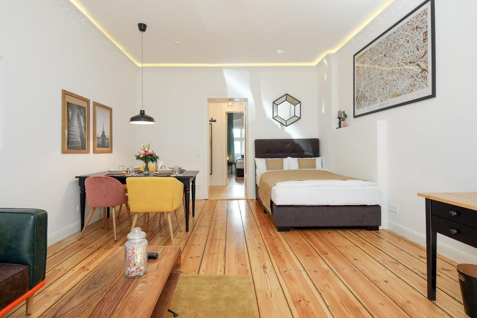 4 Personen Altbau Apartment nahe Kurfürstendamm - Romeo & Julia Apartment in Berlin