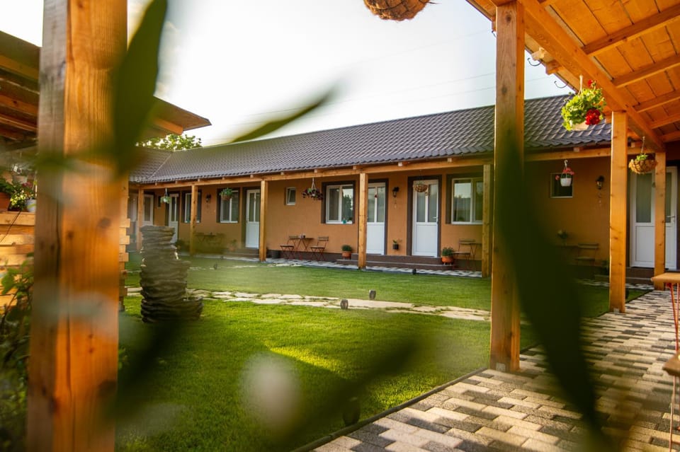 Garden, Garden