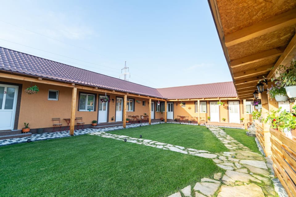 Property building, Garden