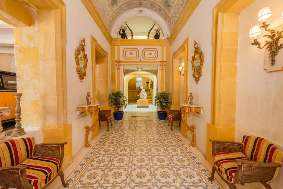 Property building, Inner courtyard view