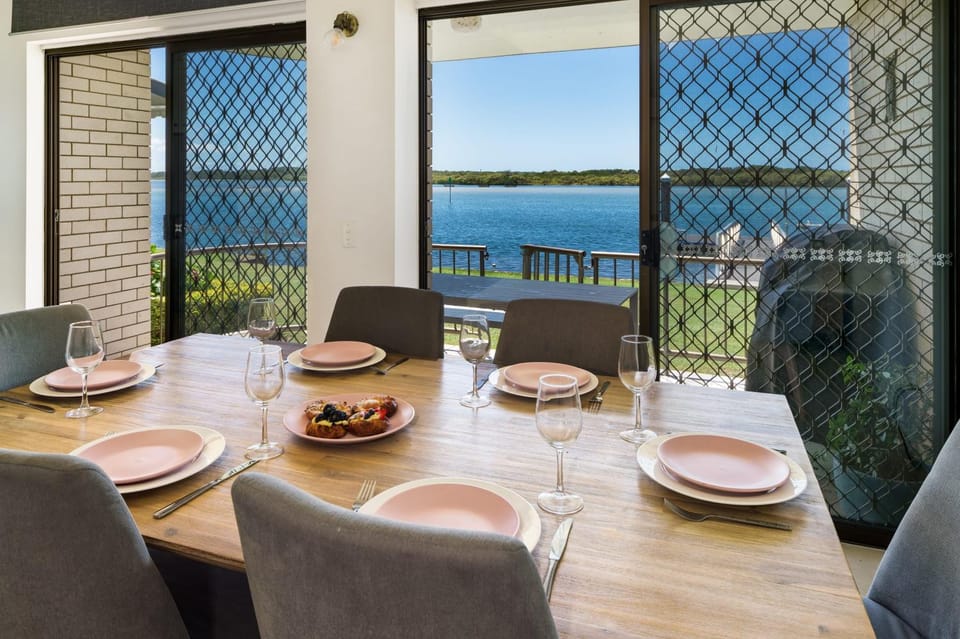 Natural landscape, Seating area, Dining area, Lake view, River view, Sea view