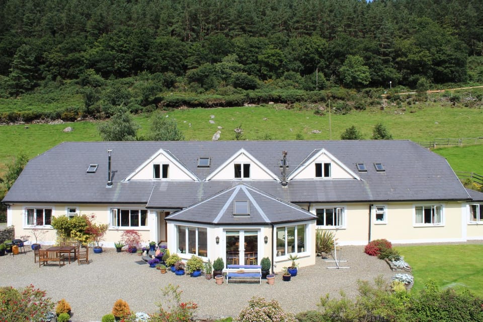 Riversdale House room only accommodation, A98KD85 Bed and Breakfast in Wicklow, Co. Wicklow, Ireland