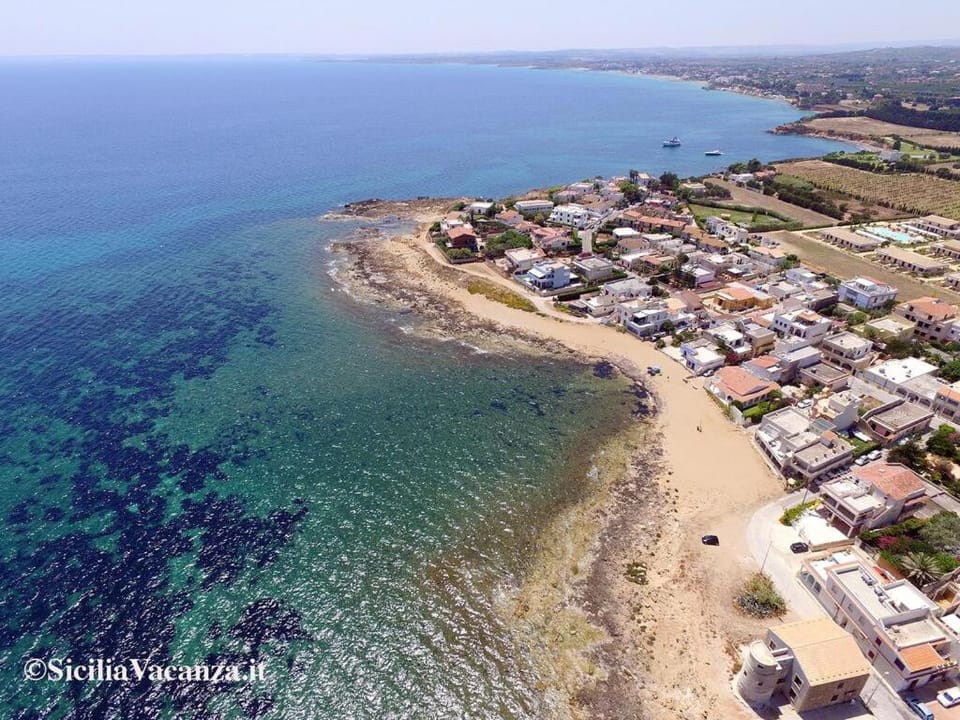 Bird's eye view, Sea view