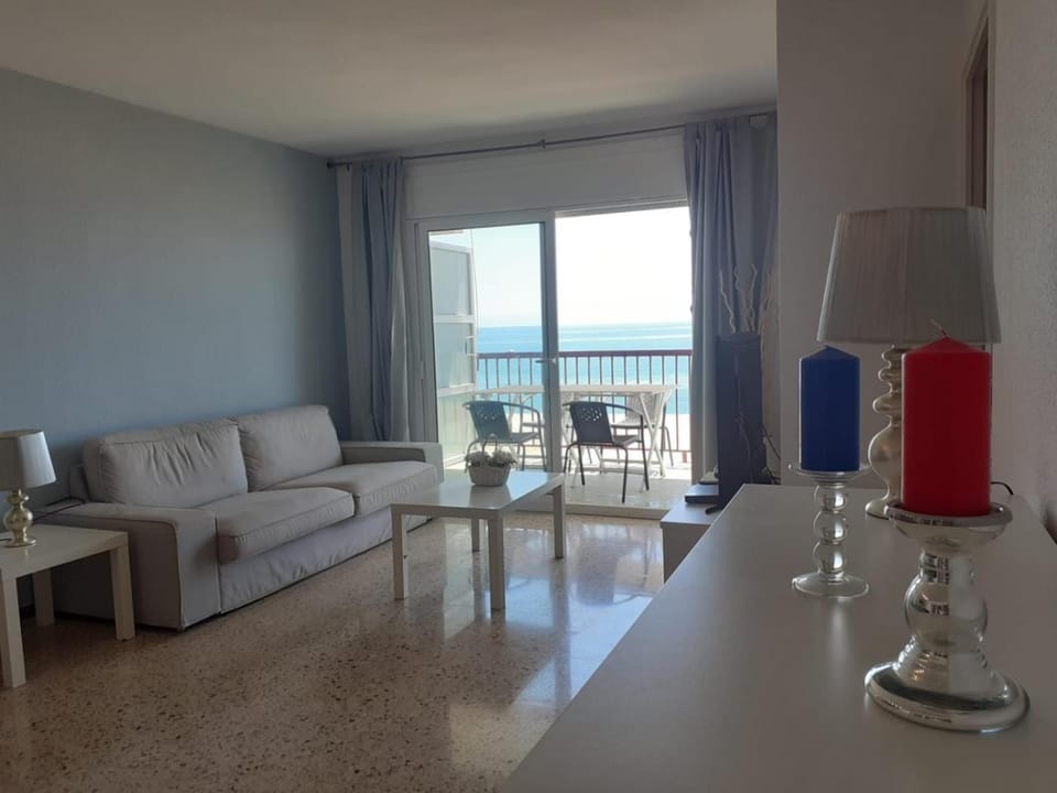 Balcony/Terrace, Living room
