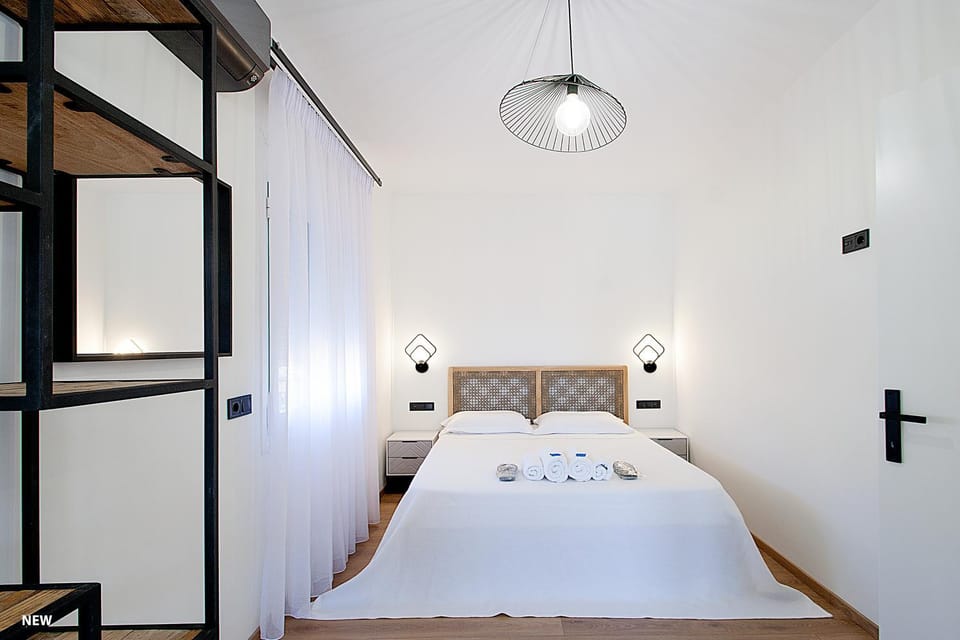 Kitchen or kitchenette, Photo of the whole room, Bedroom