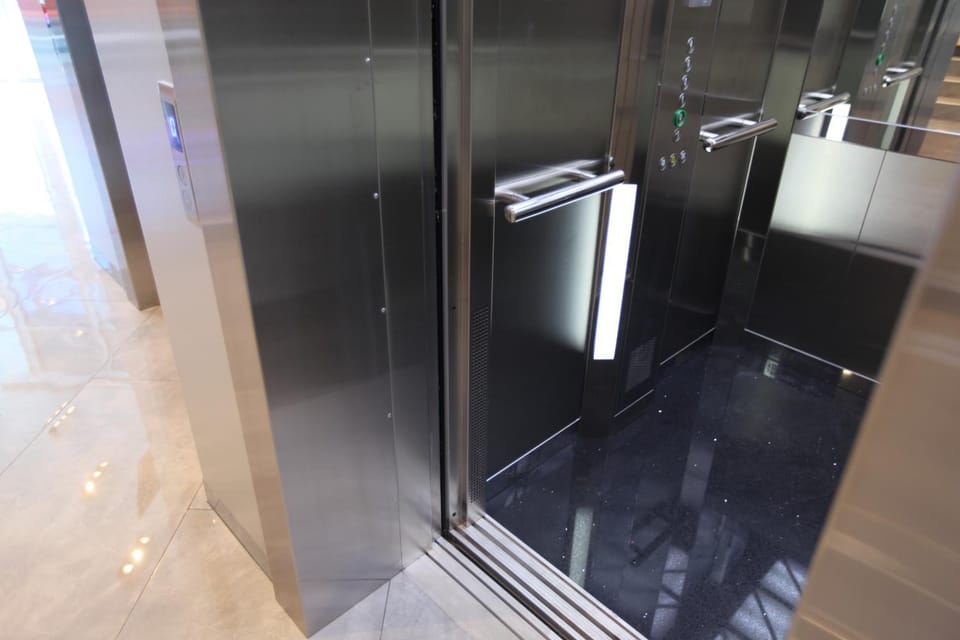 elevator