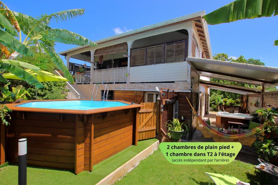 Property building, Patio, BBQ facilities, Garden, Hot Tub, Swimming pool