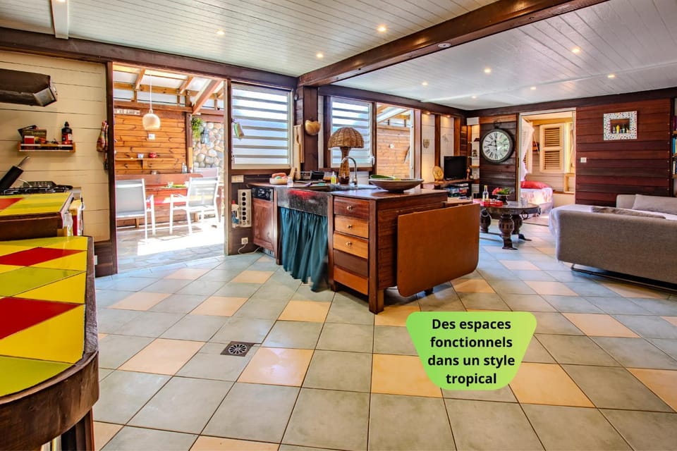 Living room, kitchen