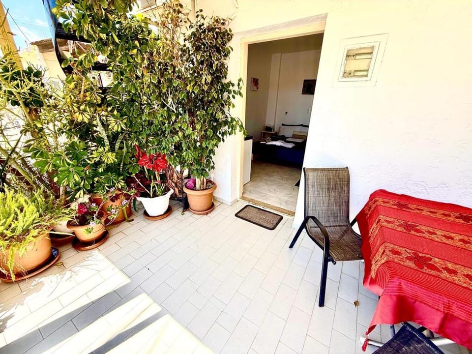 Xristinas Rooms Apartment in Crete