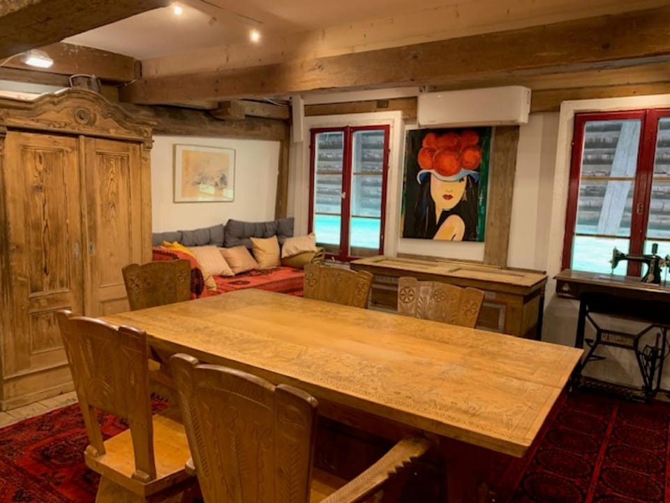 Property building, Living room