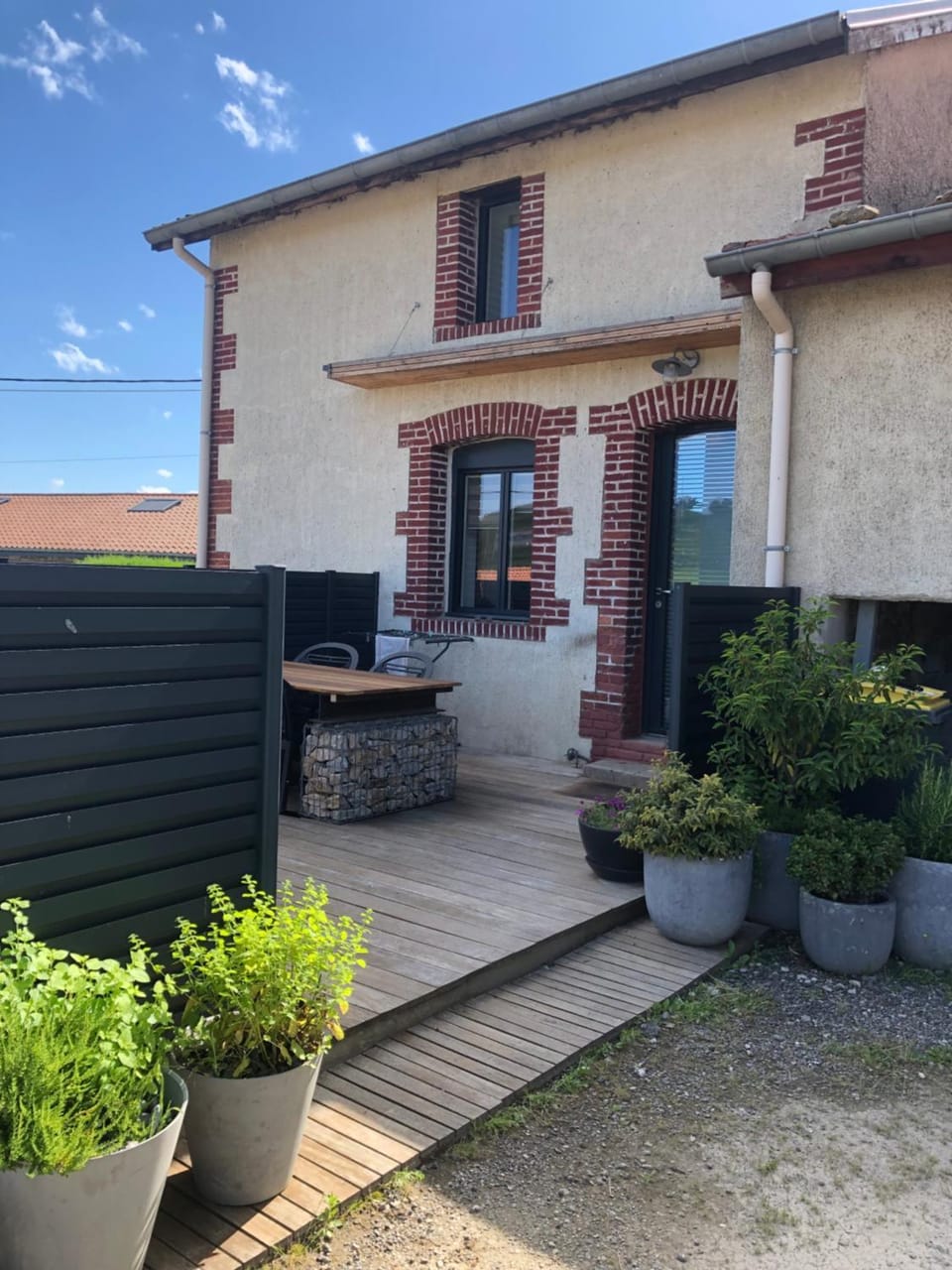 Gîte de chenieux House in Saint-Étienne