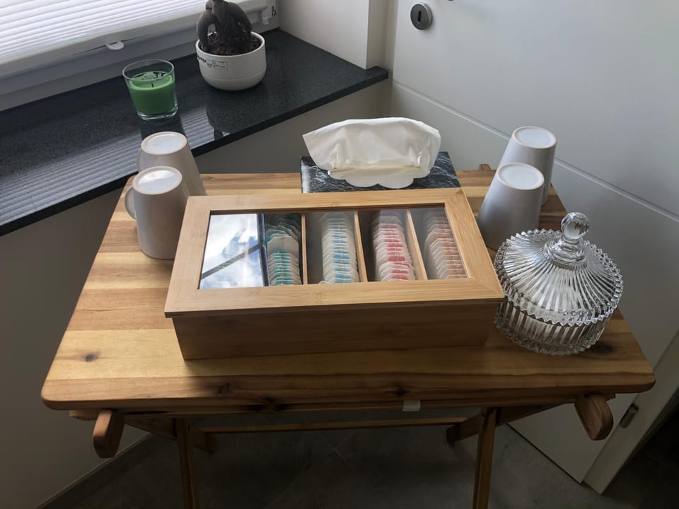Coffee/tea facilities