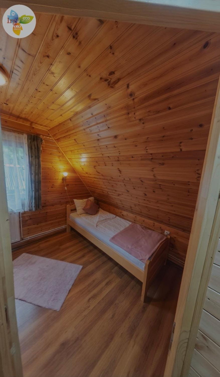 Irgó kulcsosházak Chalet in Romania
