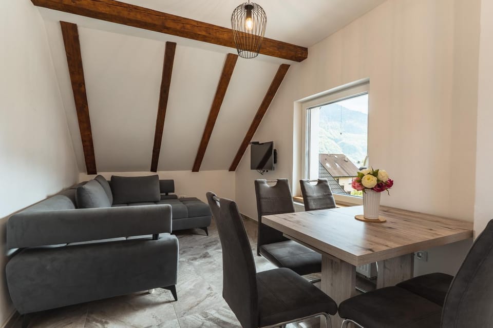 Living room, Seating area, Dining area, Mountain view, Street view