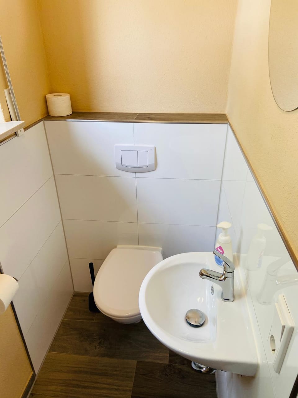 Toilet, Bathroom