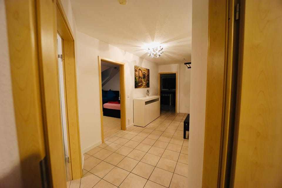 Generous Apartment I 7 Beds I 110 sqm I Fast Internet Apartment in Paderborn