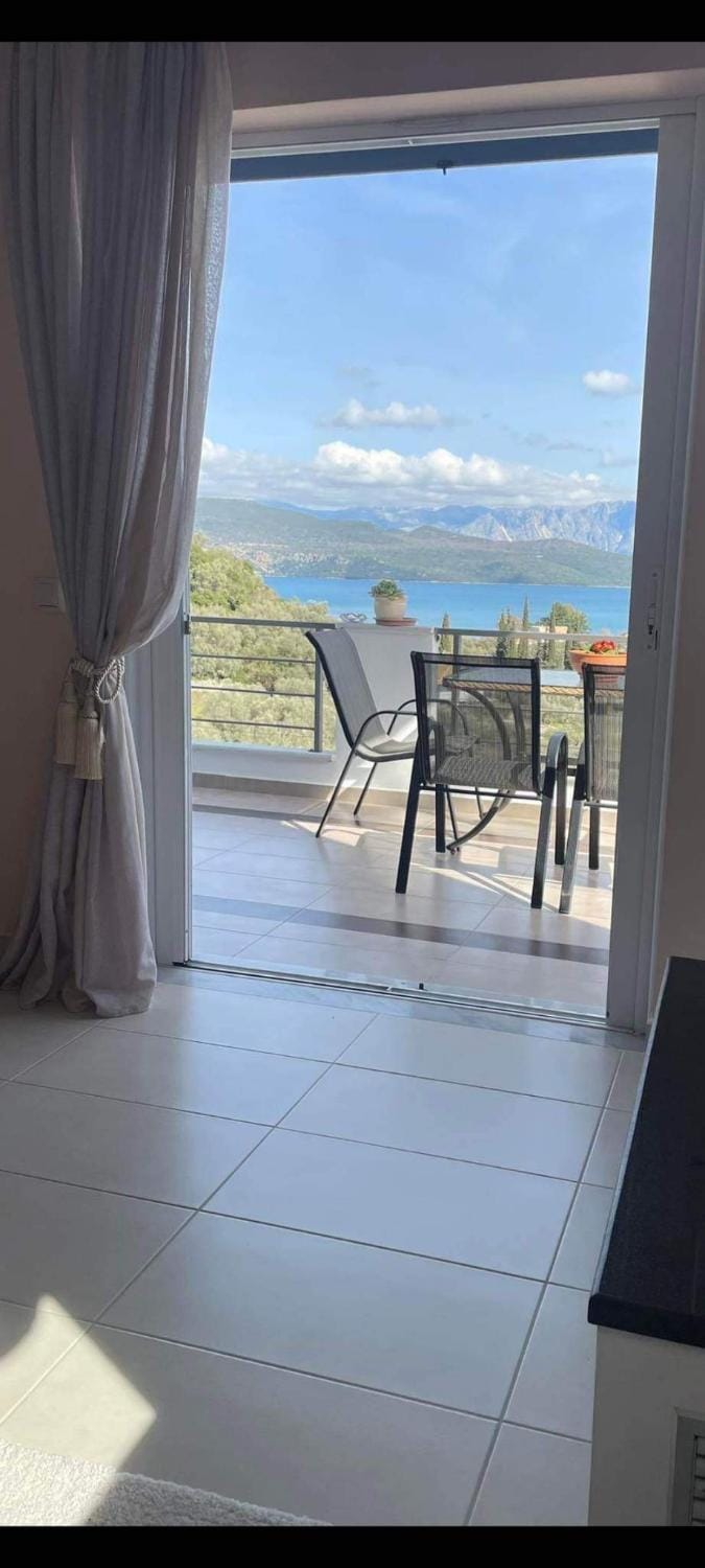 Day, Natural landscape, View (from property/room), Balcony/Terrace, Sea view