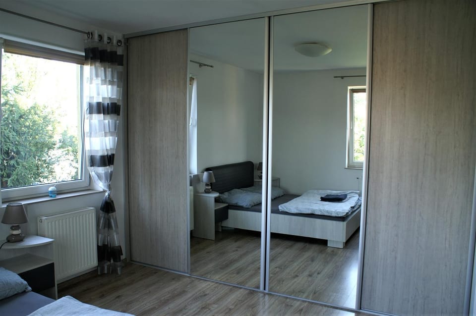 Seating area, Bedroom